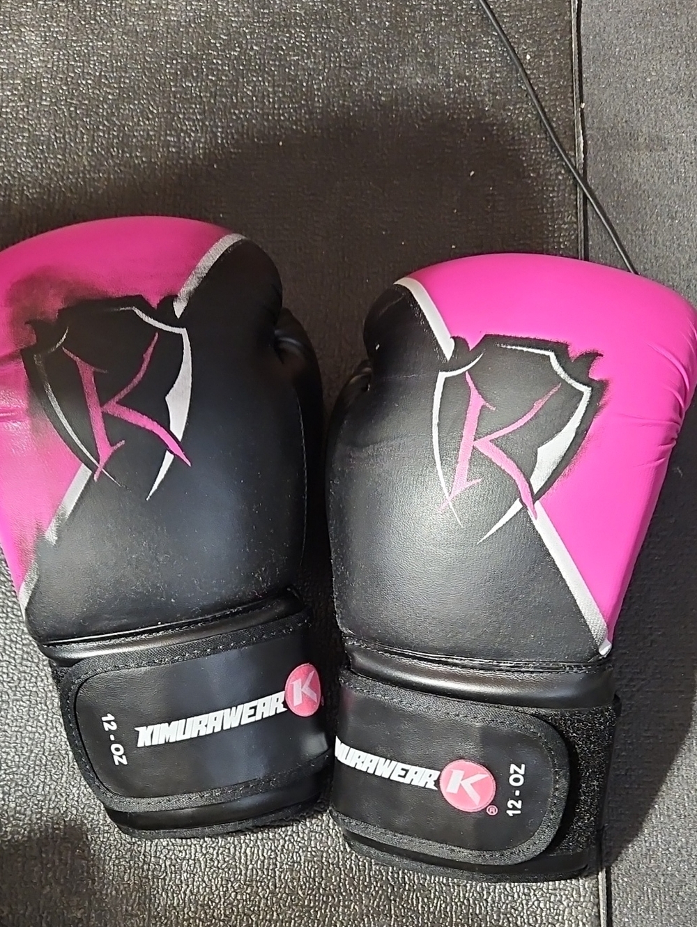 Boxing gloves